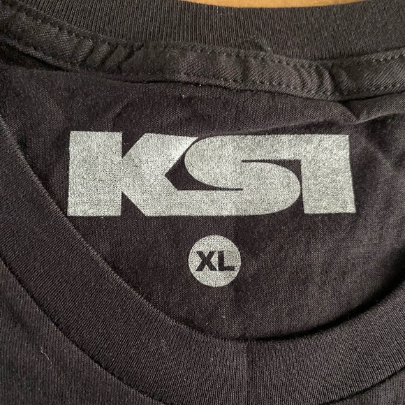 Lot Of 2 KSI T-shirts men’s Size XL NWOT ALL OVER THE PLACE music concert merch - Picture 2 of 4